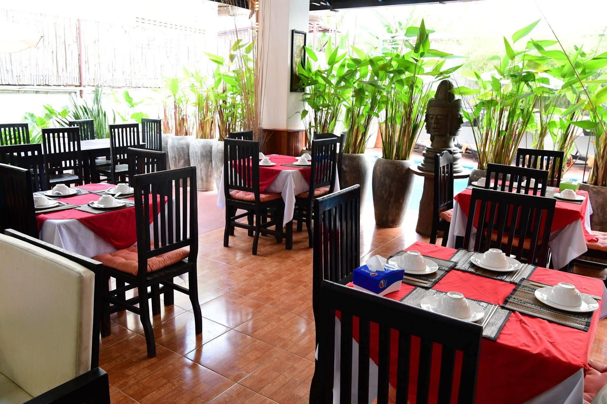 Golden Orchid Angkor Hotel Siem Reap Buitenkant foto
